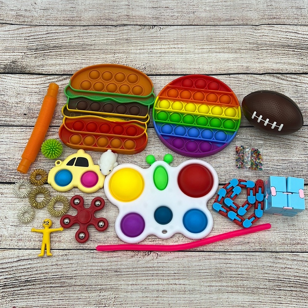Fidget Collection Starter Pack 19 Pieces